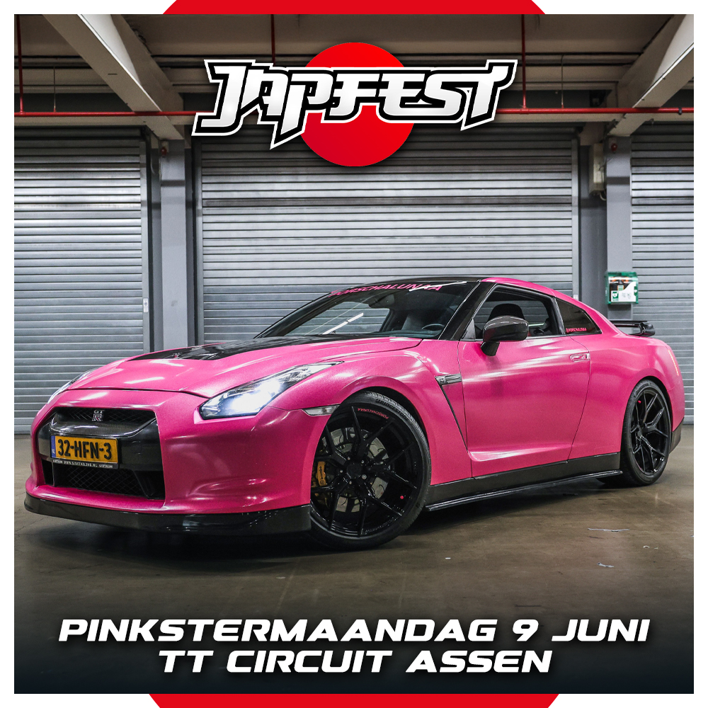 Knalroze Nissan GT-R R35 te zien