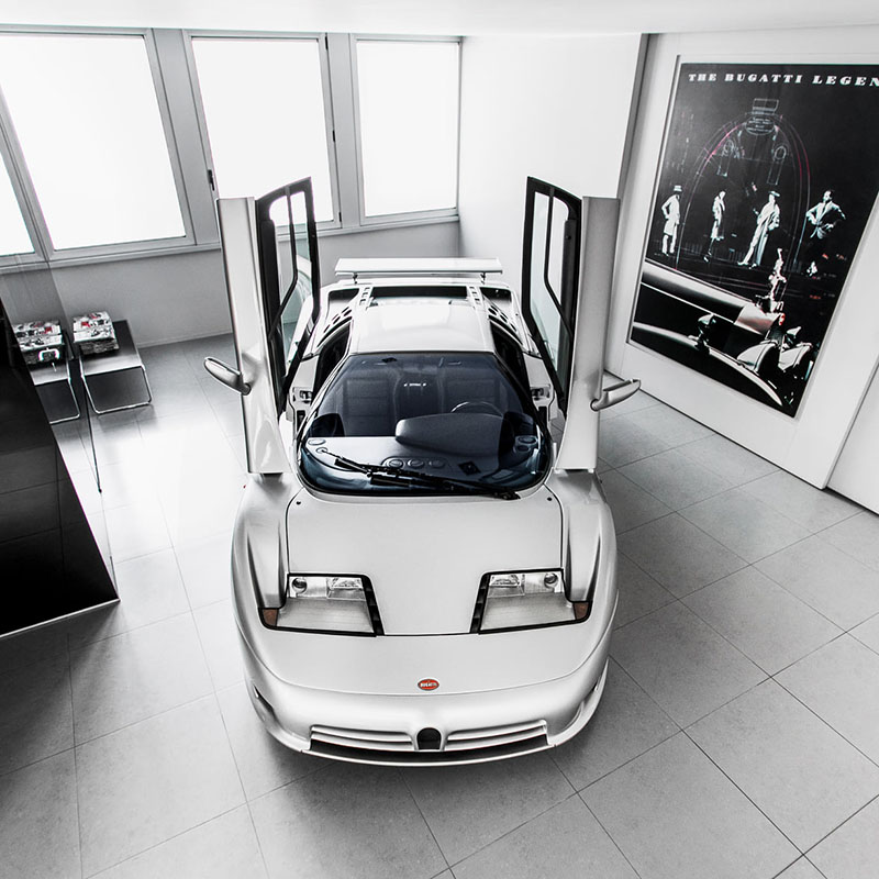 Bugatti EB110 SS